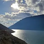 Sky&bay Plomin