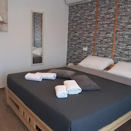 Sky&bay Apartment Plomin