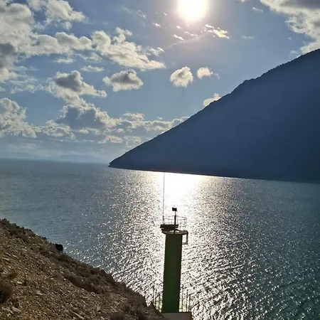 Sky&bay Plomin