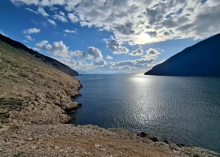 Sky&bay Plomin