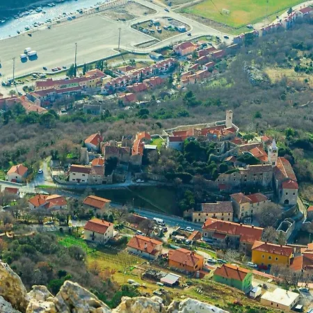 Sky&bay Apartman Plomin